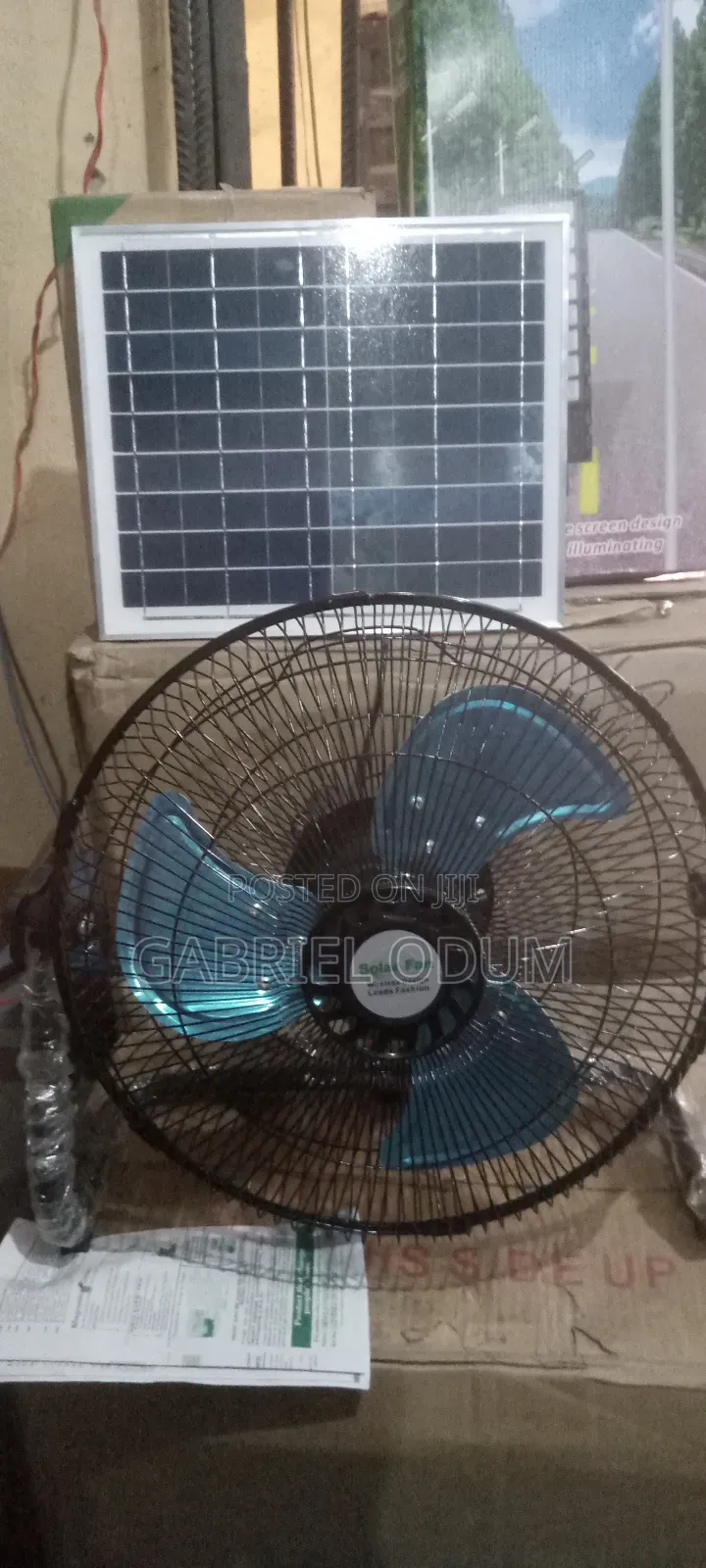 Solar Table Fan