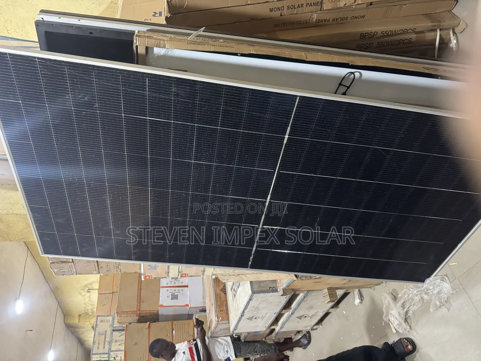Jinko Solar Panel Half Cut Mono 555watts 144cells