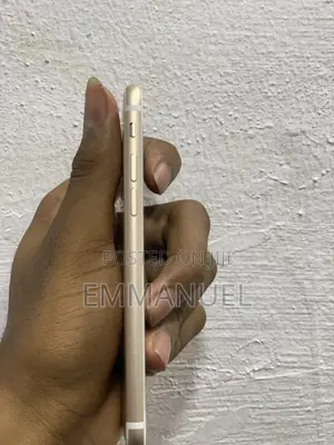 Apple iPhone 7 128 GB Gold