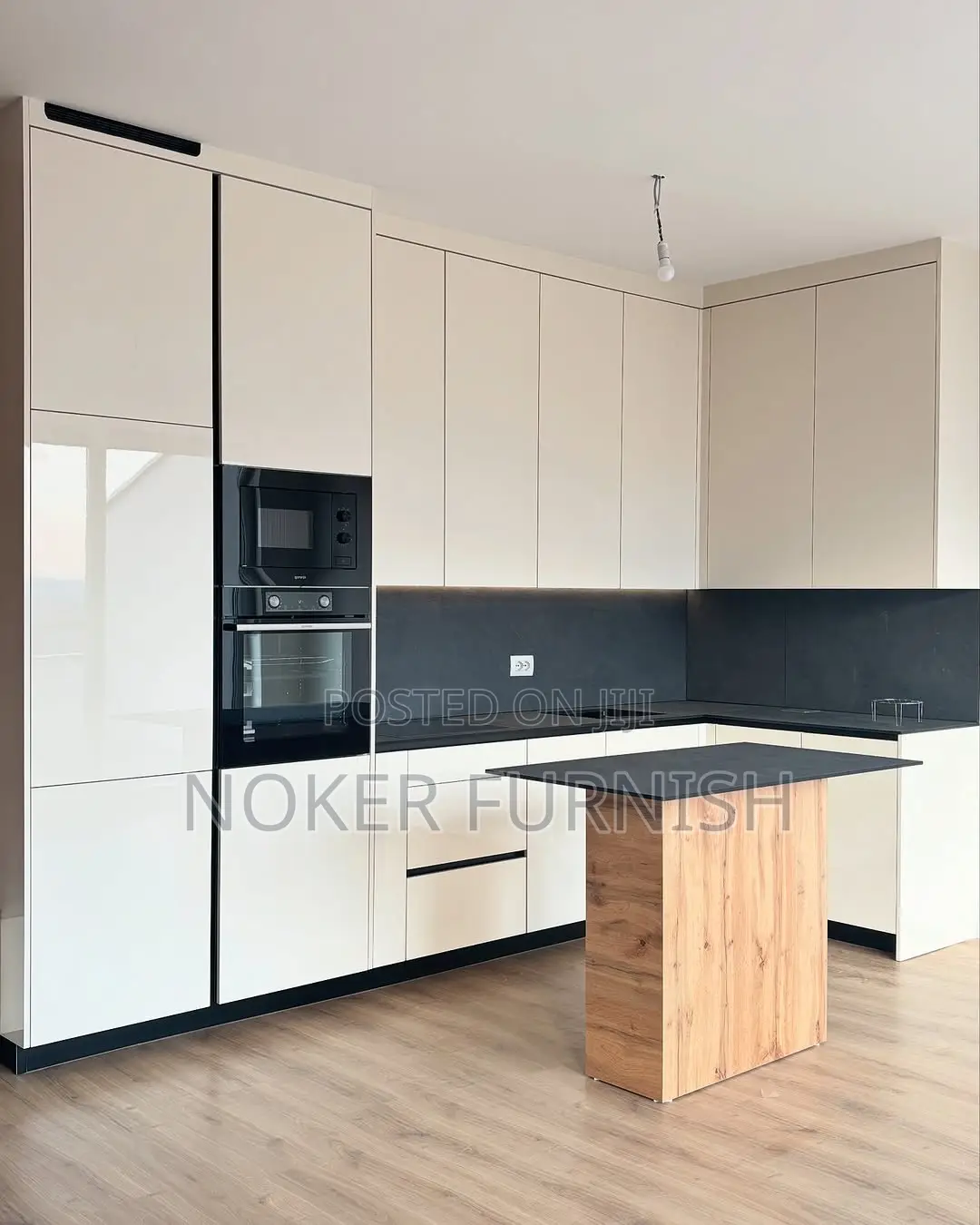Luxury Open Kitchen Cabinet