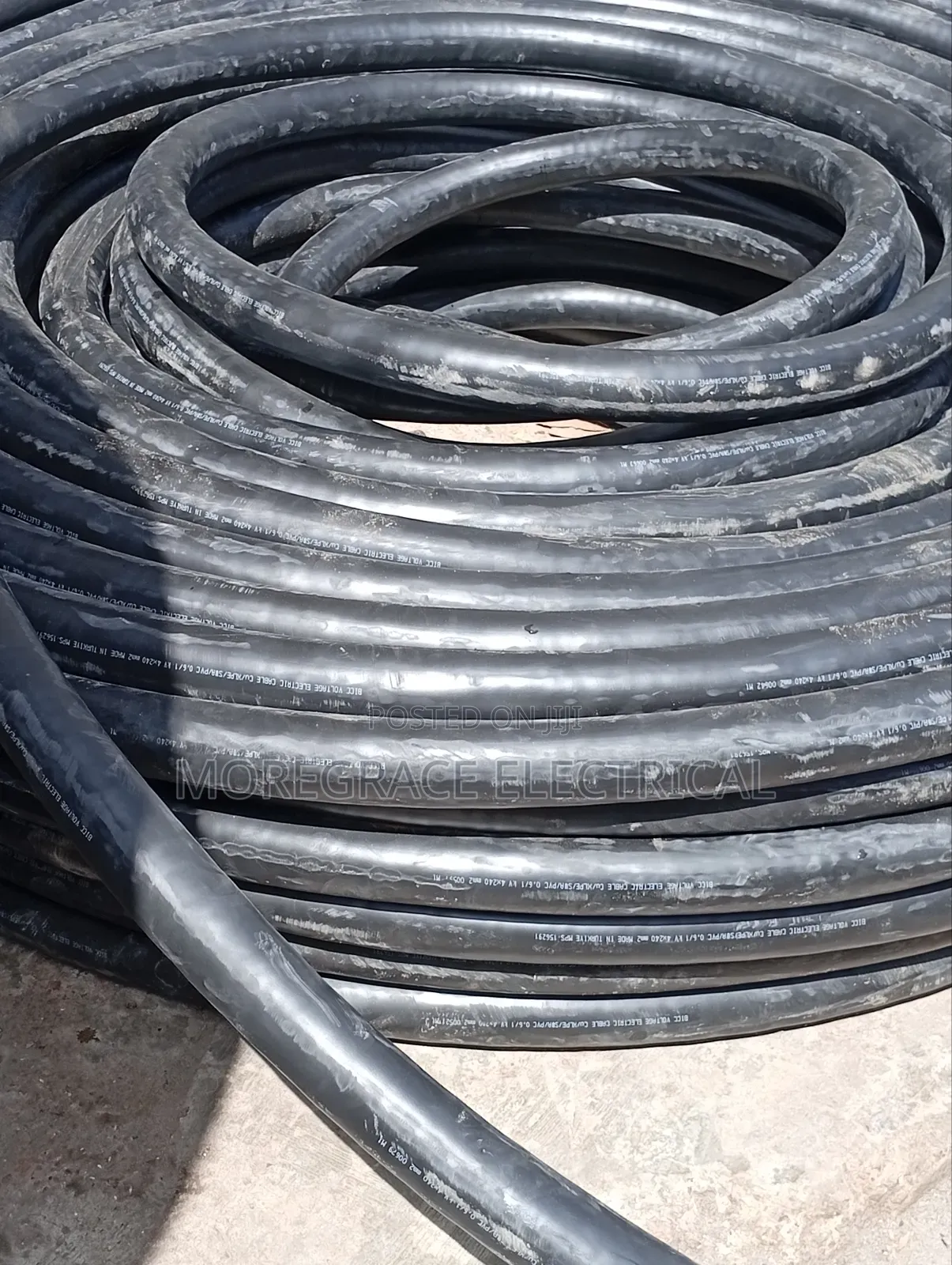 240mm 4core Amoured Cable