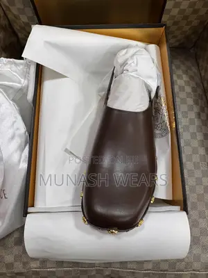 Luxury Versace Mule Model