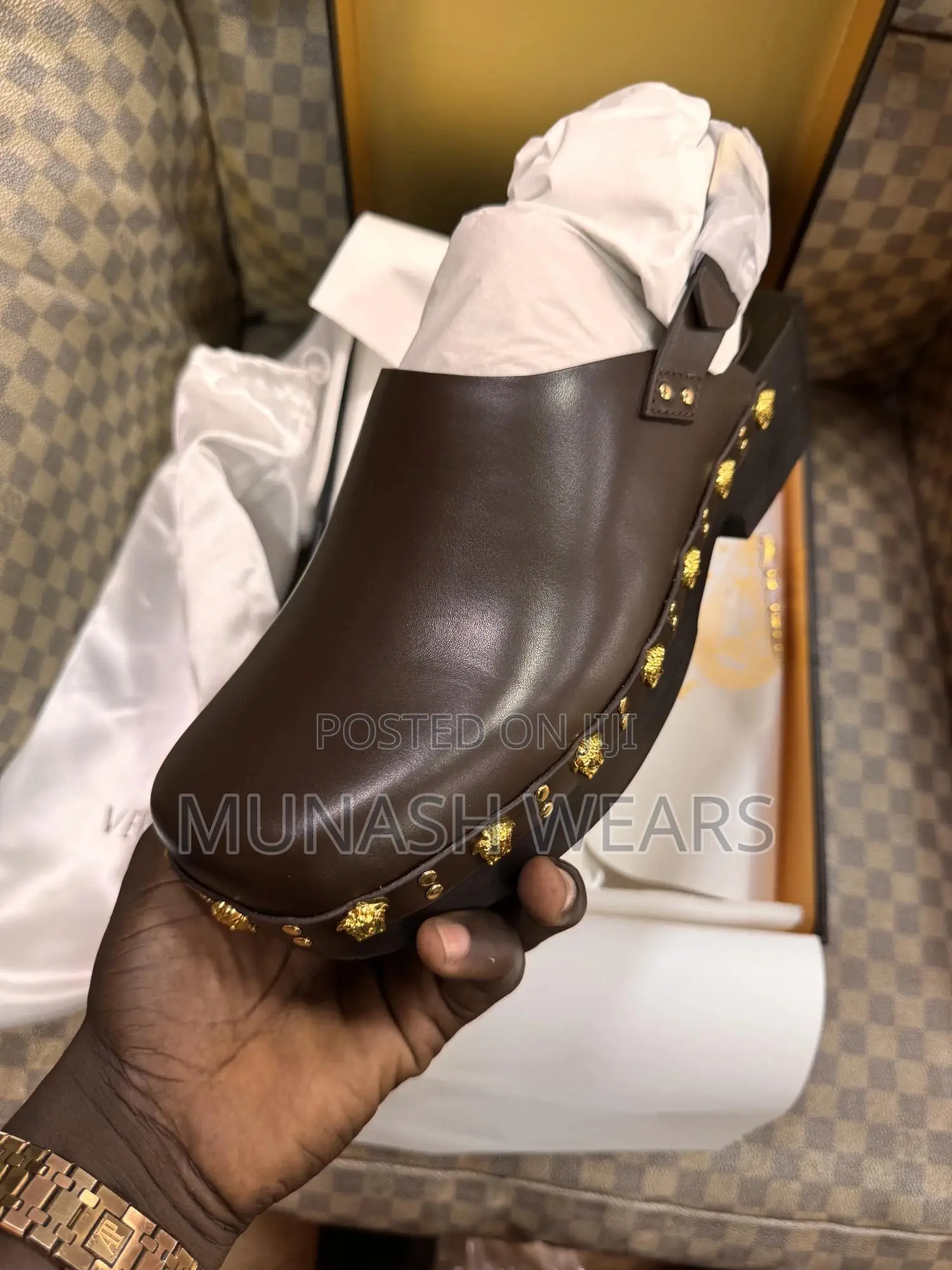 Luxury Versace Mule Model