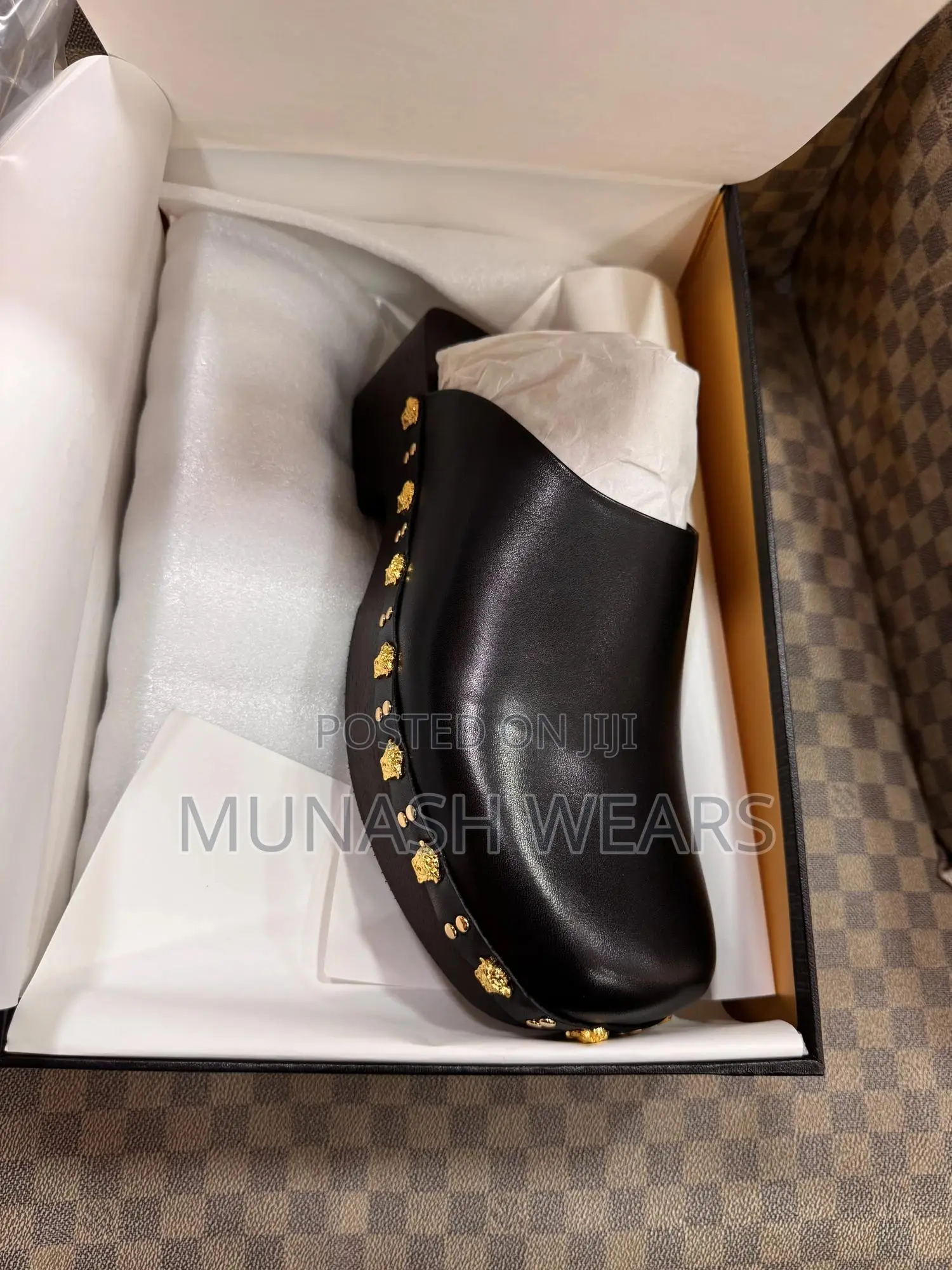 Luxury Versace Mule Model