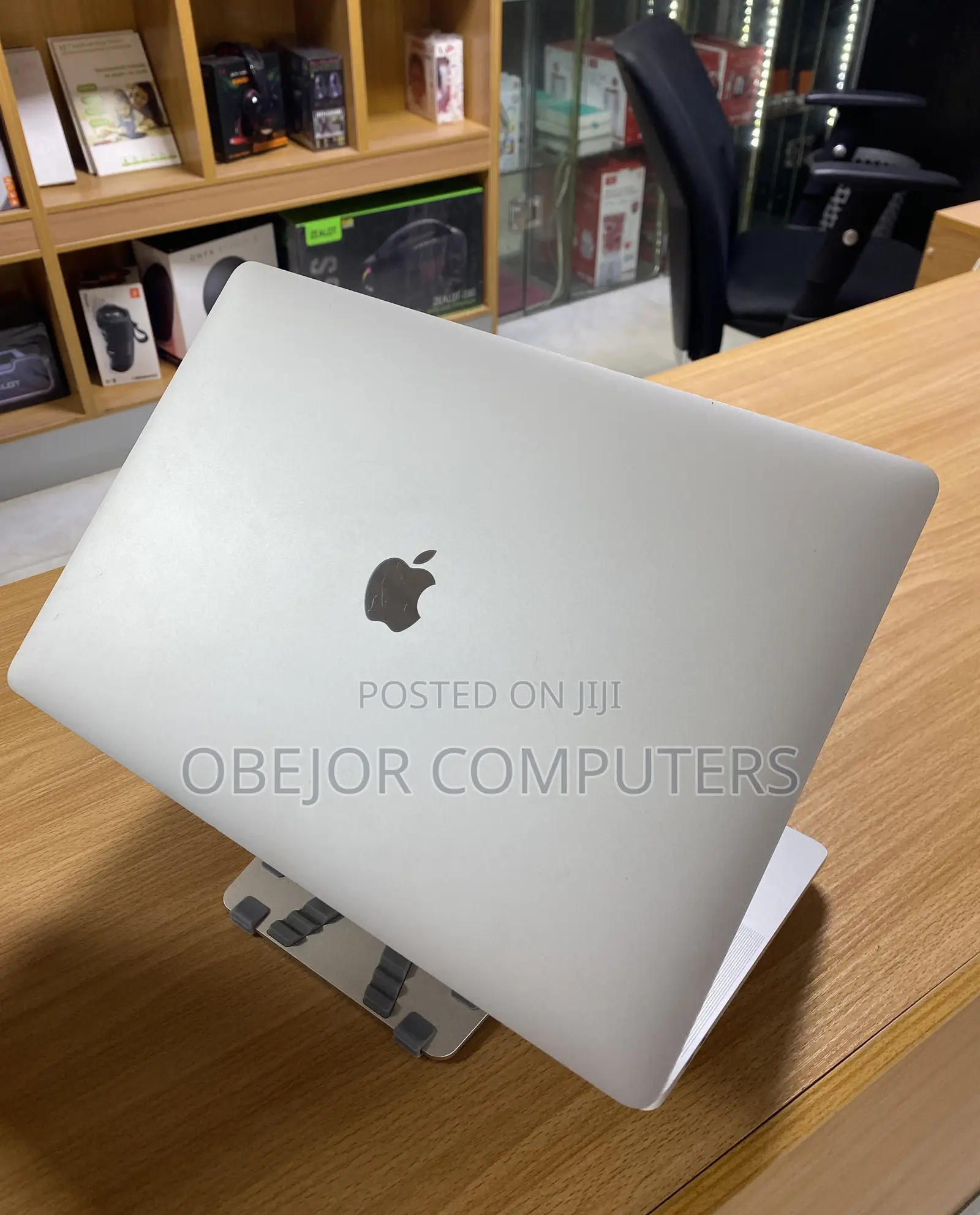 Laptop Apple MacBook Pro 2019 16GB Intel Core I7 SSD 512GB