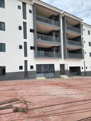 Photo - 3bdrm Block of Flats in Life Camp for sale