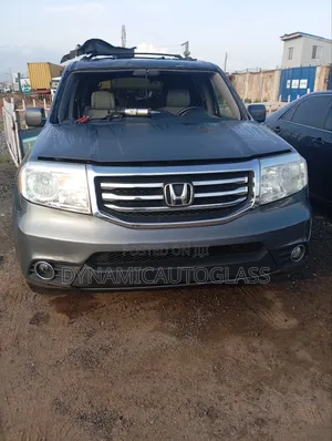 Honda Pilot 2010 Windscreen (Sensors)