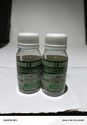 Photo - Fat Burner and Cholesterol Herbal Capsule Madam F Kayes