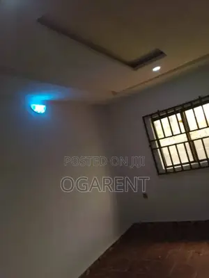 4bdrm Apartment in Benin City for rent