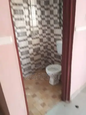 3bdrm Apartment in Benin City for rent