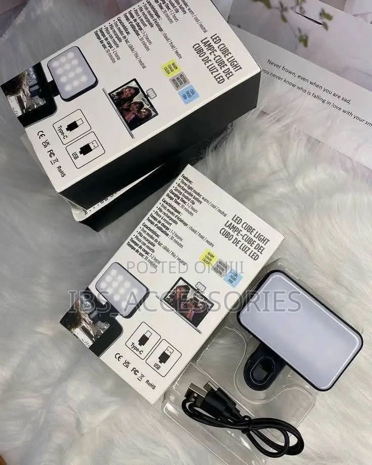 Rechargeable Cube Influencer Light