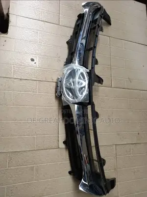 Front Grille for Toyota Camry 2015