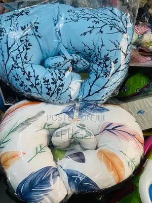Photo - Nursing Pillow