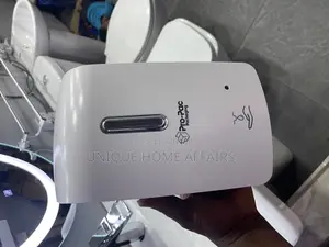 Spanish Standard Soap Dispenser