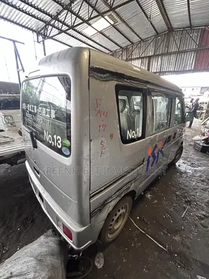 Suzuki Every 2012 Grey