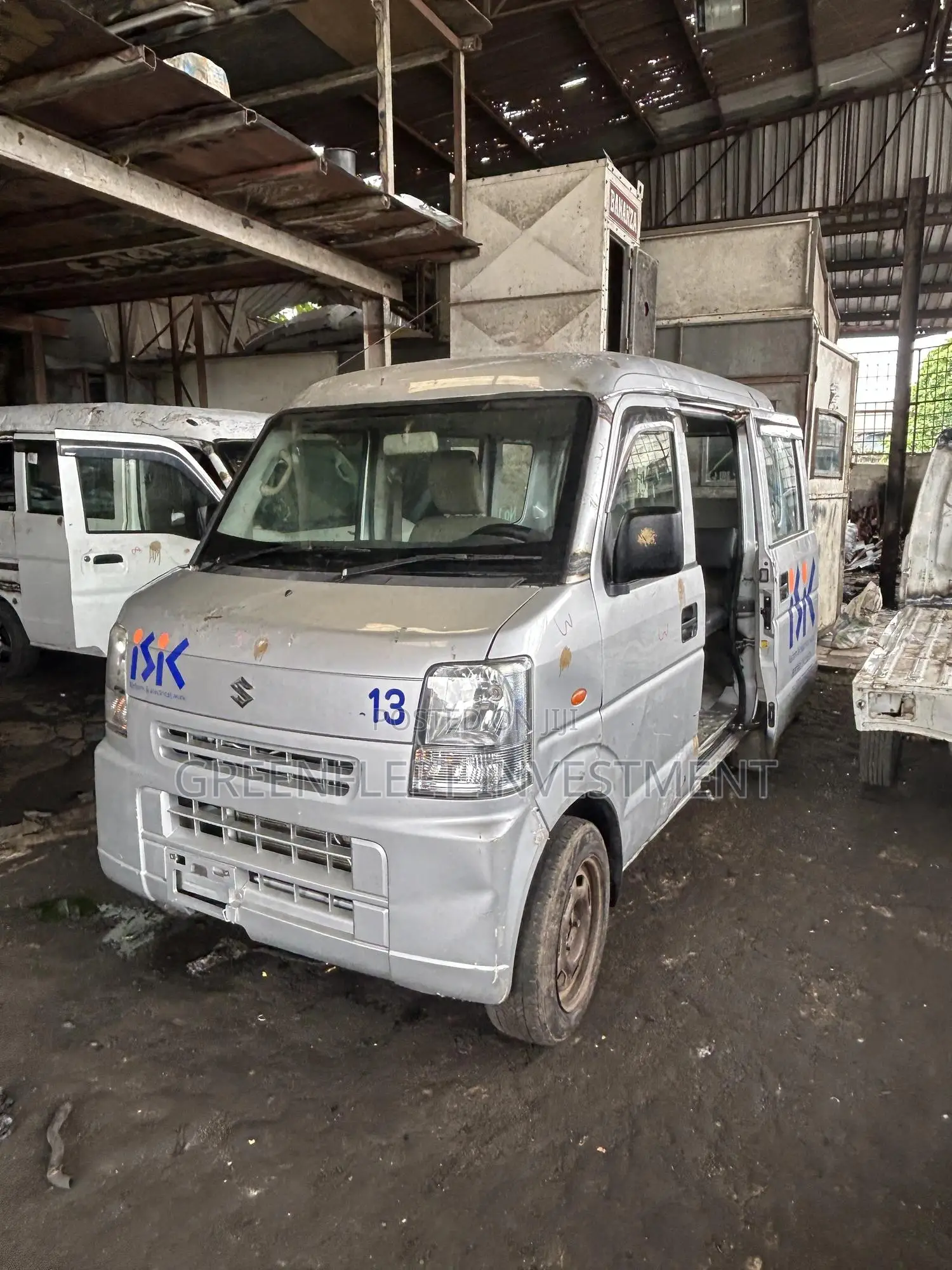 Suzuki Every 2012 Grey
