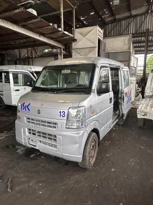 Suzuki Every 2012 Grey