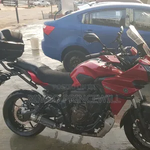 Yamaha FZ 2020 Red