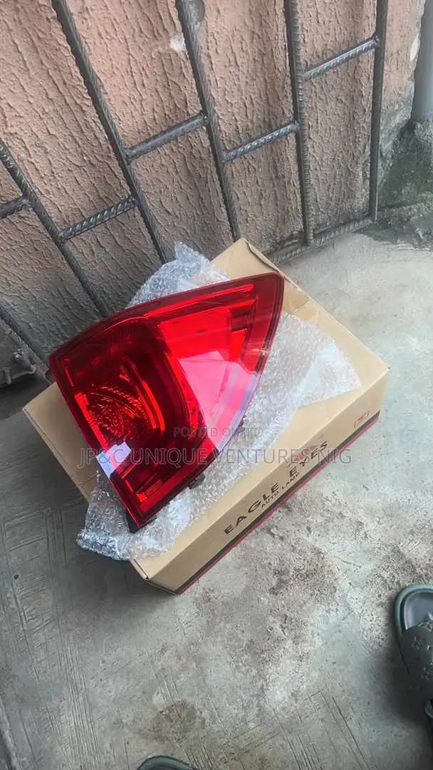 Rear Light 2016-2018 Honda Pilot