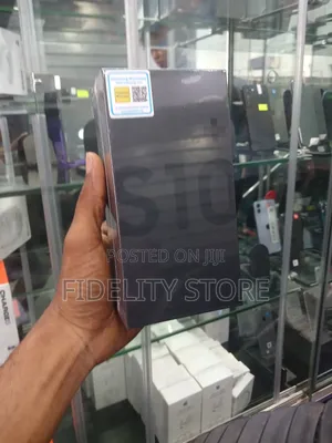 New Samsung Galaxy S10 Plus 128 GB Black