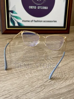 Chic Cat-Eye Blue Light Blocking Glass for Women