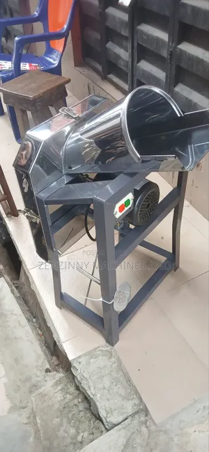 Banana Plantain Stem Cutting Machine