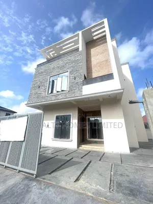 5bdrm House in Phase 1, Lekki for sale
