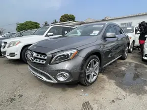 Mercedes-Benz GLA 250 2017 Gray