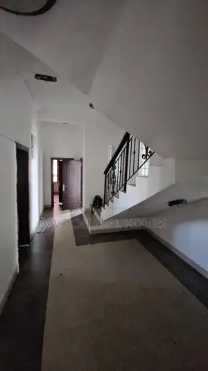 5bdrm Duplex in Ajah for rent