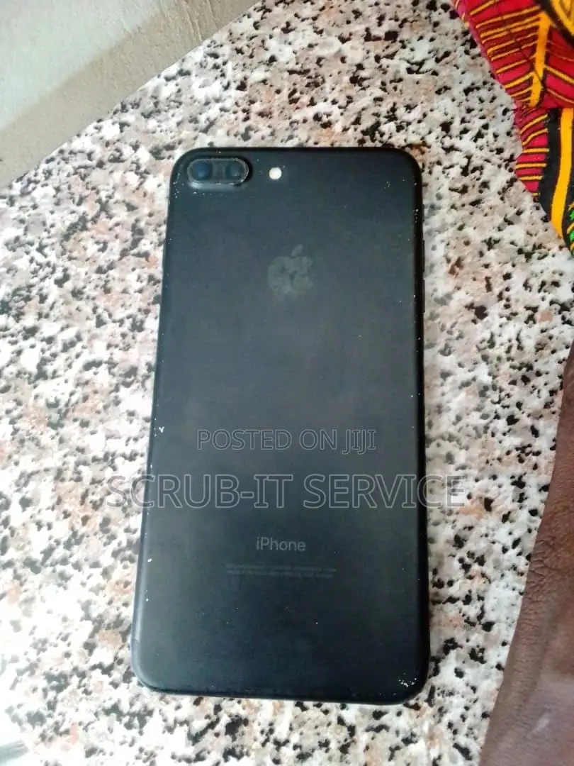 Apple iPhone 7 Plus 128 GB Black