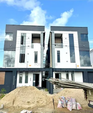 5bdrm Duplex in Lekki Phase 1 for sale