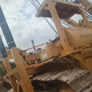 Multiple Units of Pipe Layer Buldozer