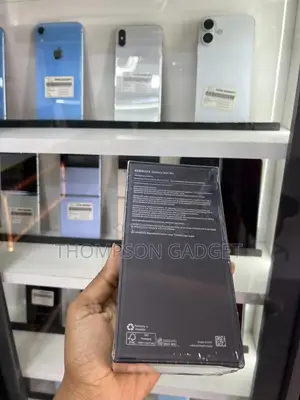 New Samsung Galaxy S20 128 GB