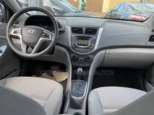 Hyundai Accent 2011 Blue