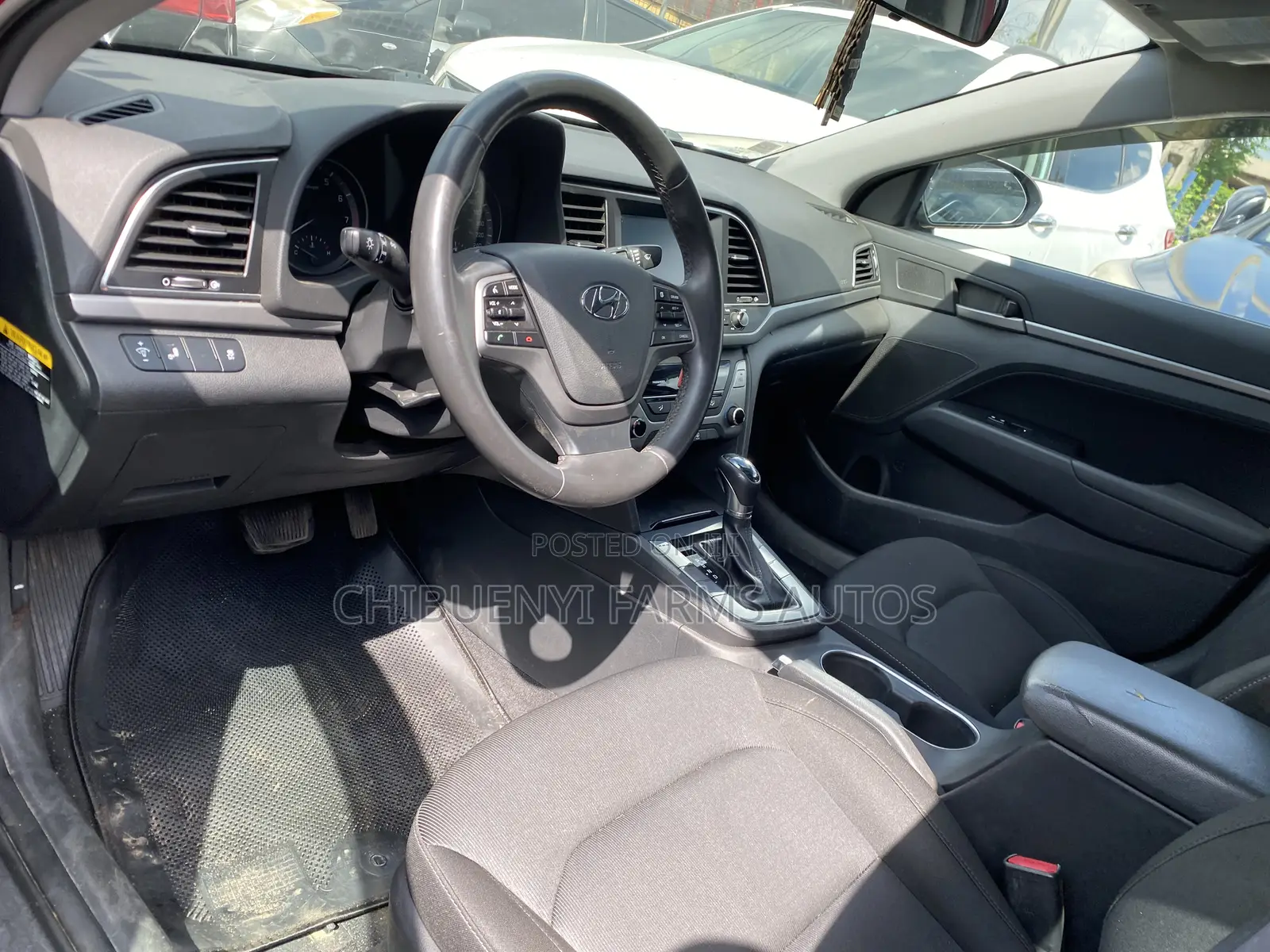 Hyundai Elantra 2017 Red