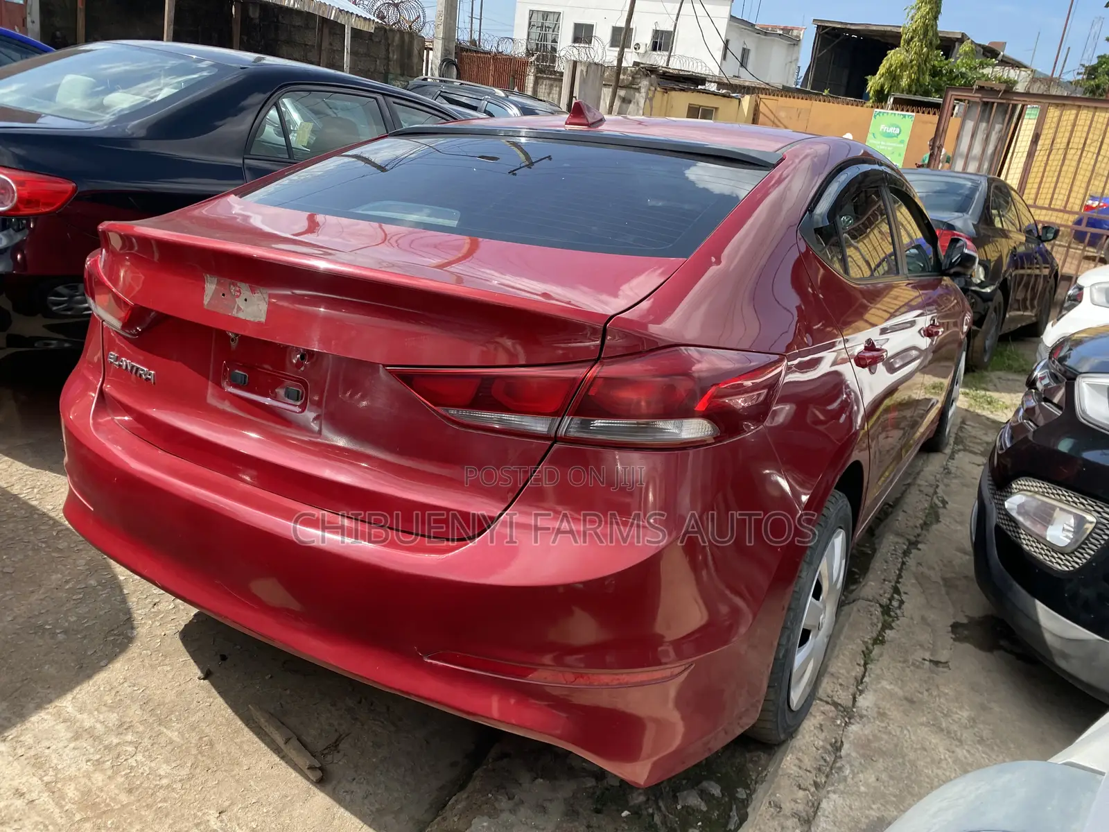 Hyundai Elantra 2017 Red