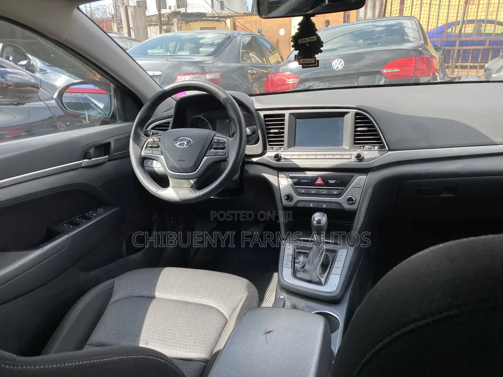 Hyundai Elantra 2017 Red