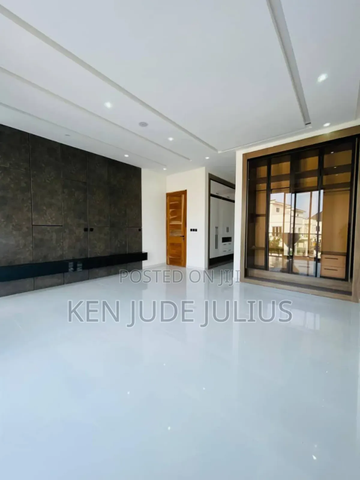 2bdrm Block of Flats in Lekki Ikate for sale