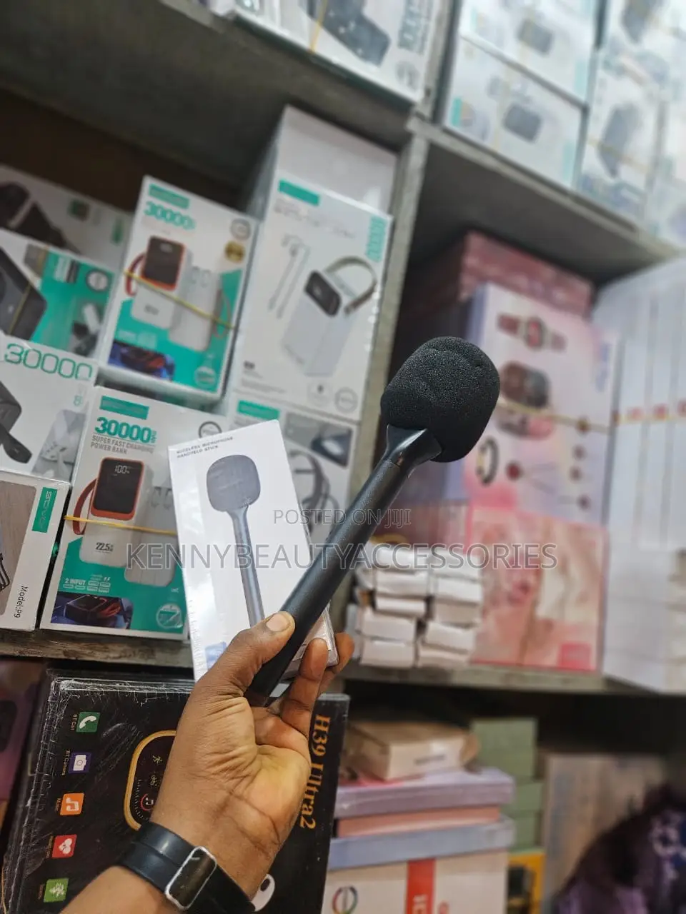 Wireless Hand Held Microphone Stick