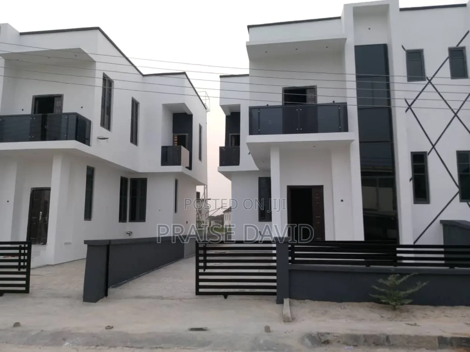 Furnished 3bdrm Duplex in Amity Estate, Lekki for sale