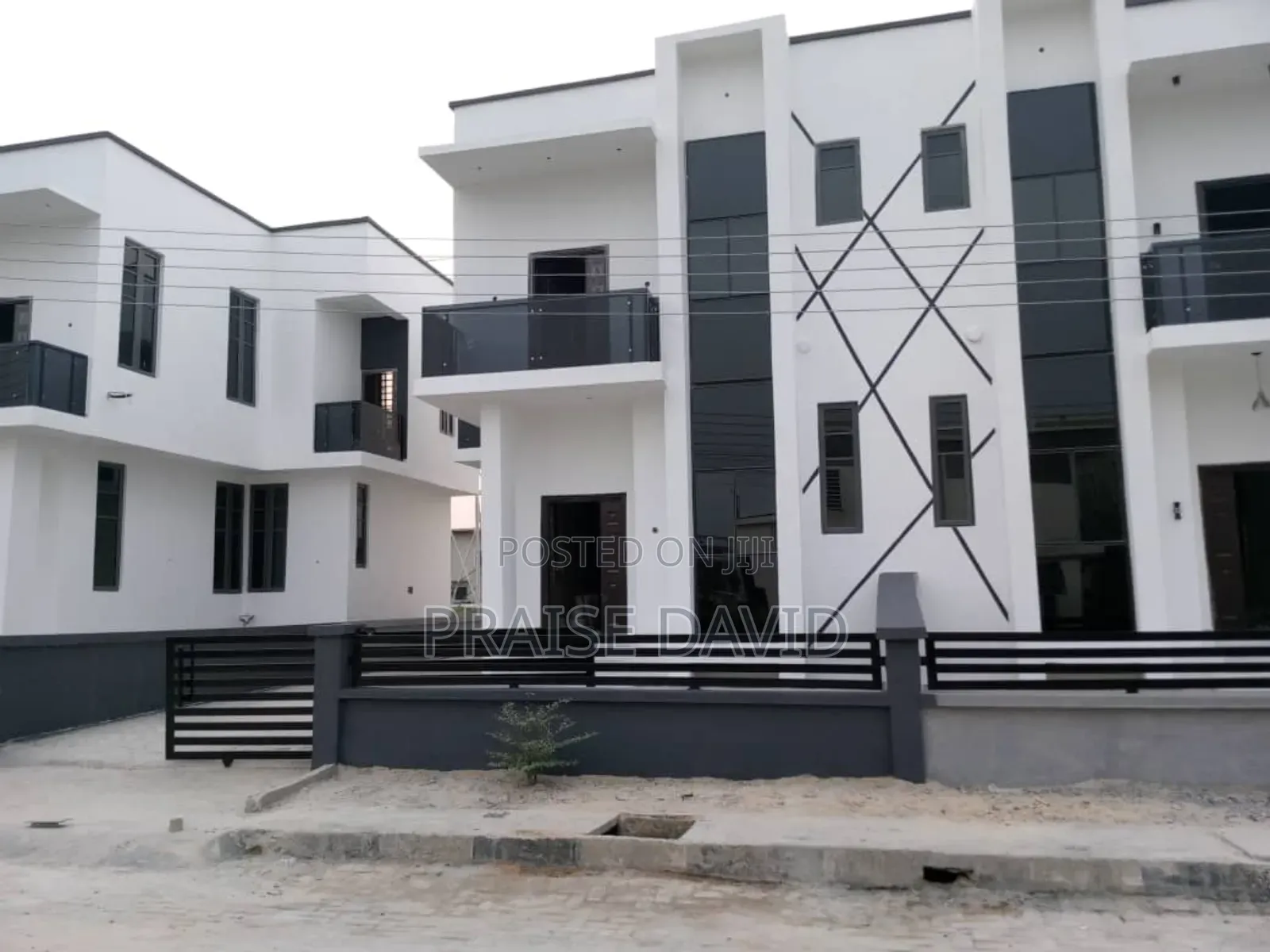 Furnished 3bdrm Duplex in Amity Estate, Lekki for sale
