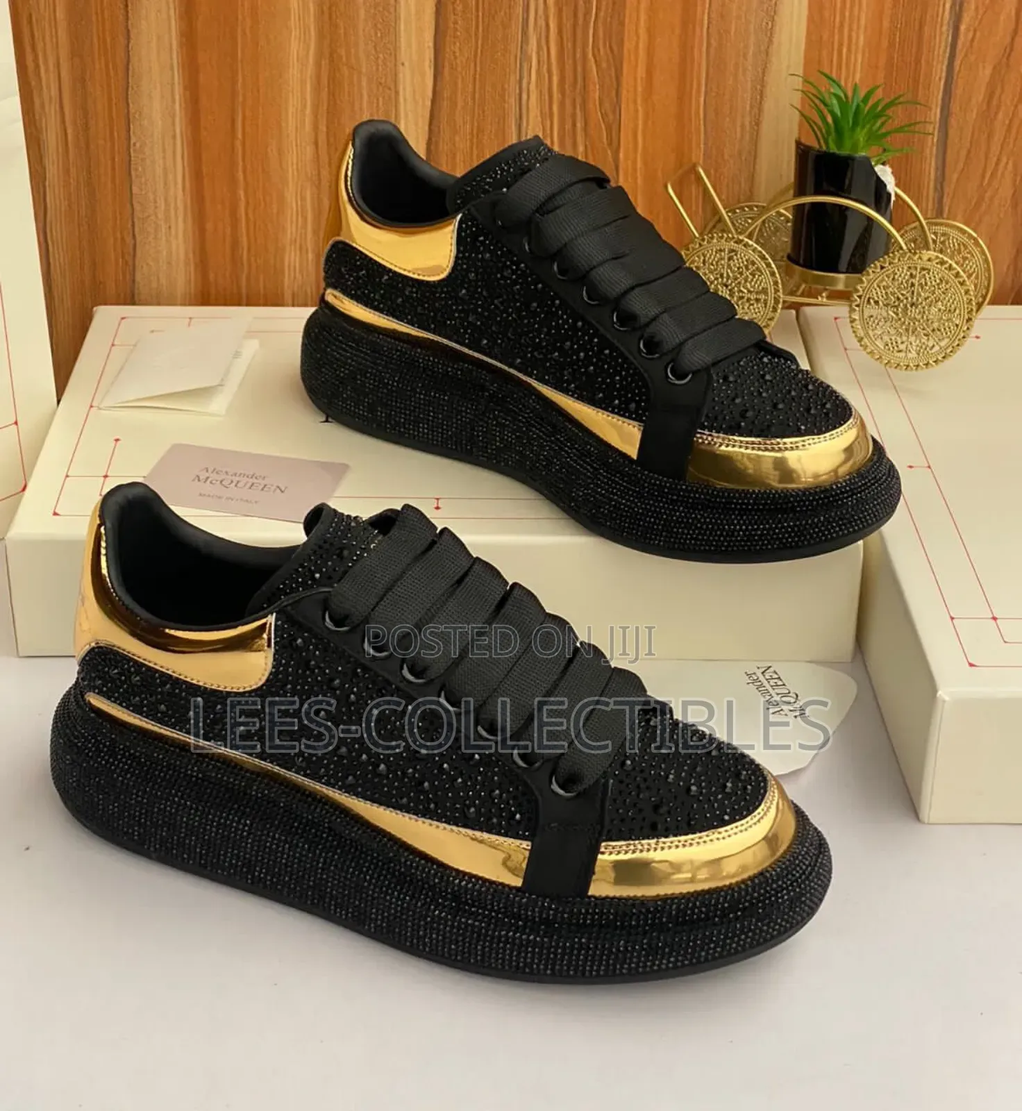 Luxury Alexander McQueen Sneakers