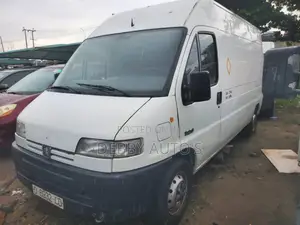 Peugeot Boxer 2005 White