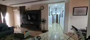 3bdrm Block of Flats in Wuye for sale