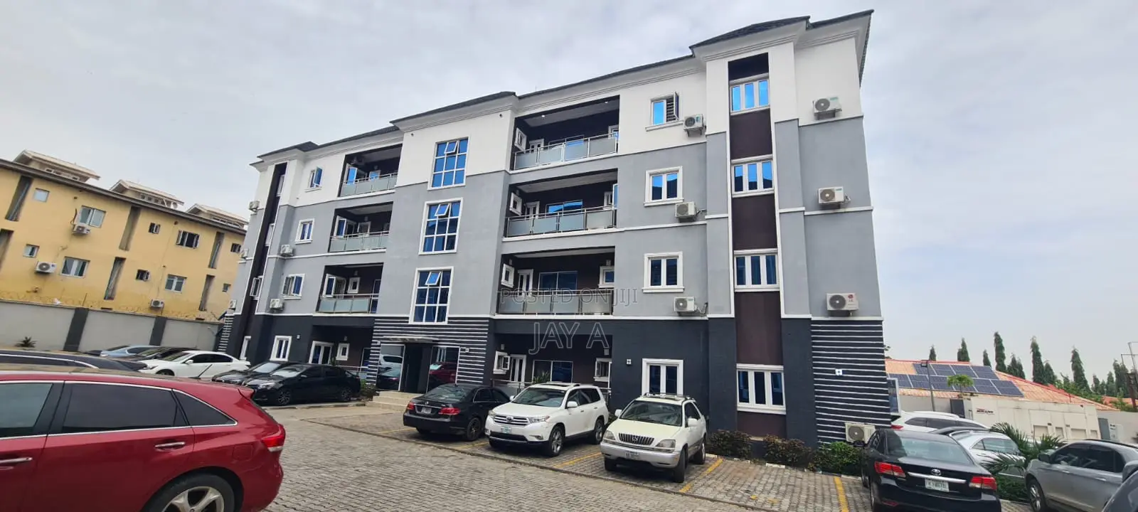 3bdrm Block of Flats in Wuye for sale