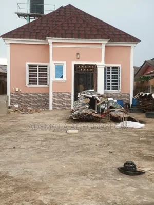 Furnished 2bdrm Bungalow in Banana Layout Isheri, Alimosho for rent