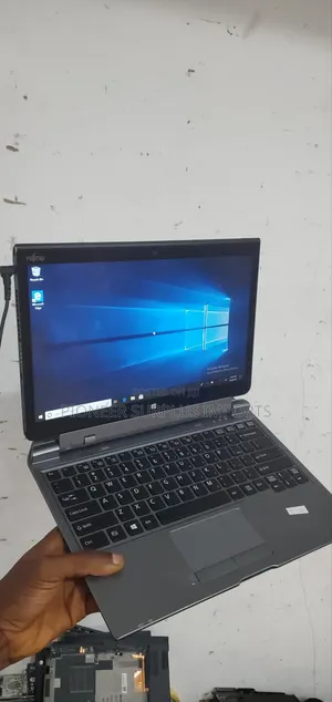 Laptop Fujitsu 8GB Intel Core I7 SSD 256GB