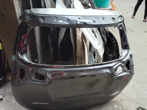 Boot Rav4 - 2014