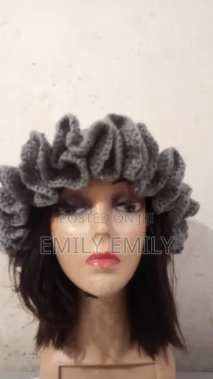Ruffle Hat