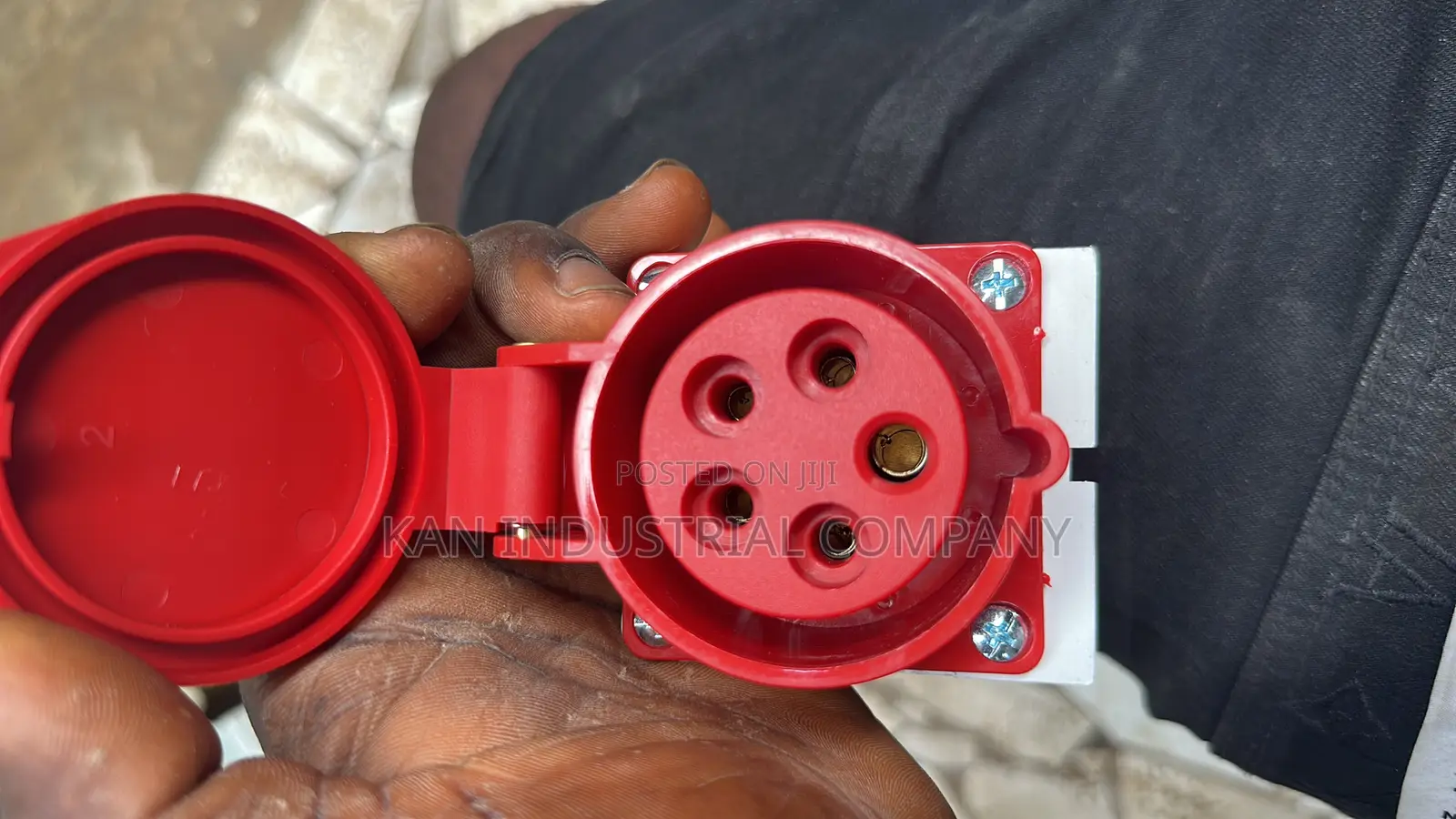 16amps 5pin Industrial Socket